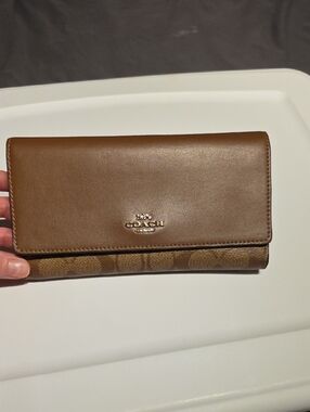 Coach Brown Leather & Signature Coated Canvas Continental Wallet